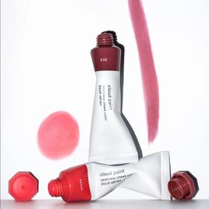 Glossier Cloud Paint in Spark